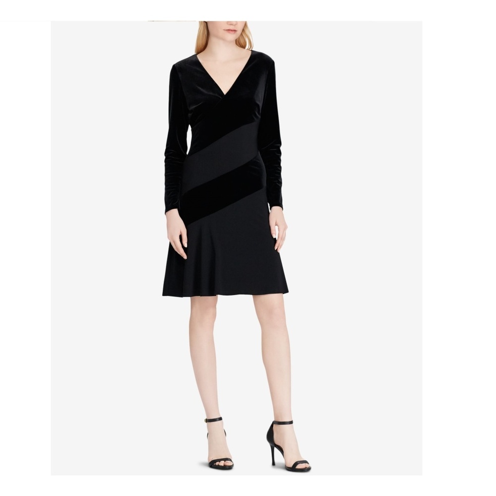 BLACK COLOR BLOCK VELVET LONG SLEEVE V NECK